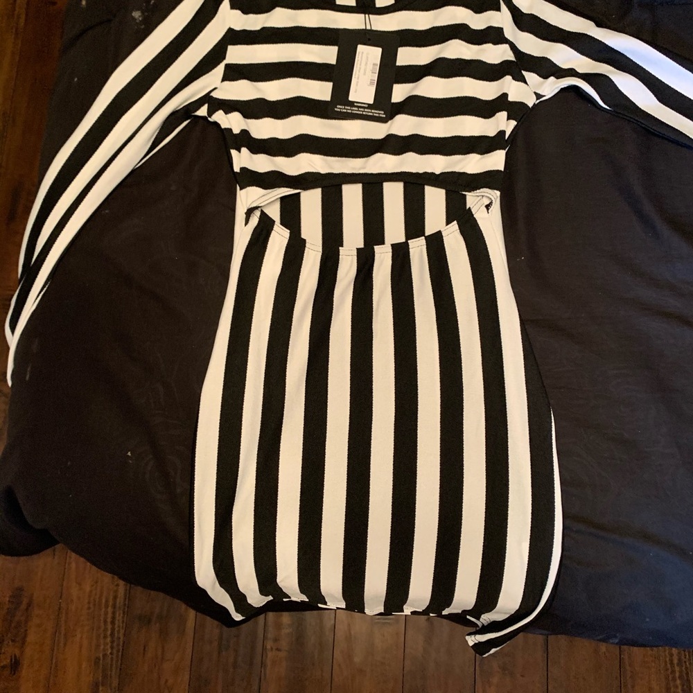 Monochrome, under boob cut bodycon dress
